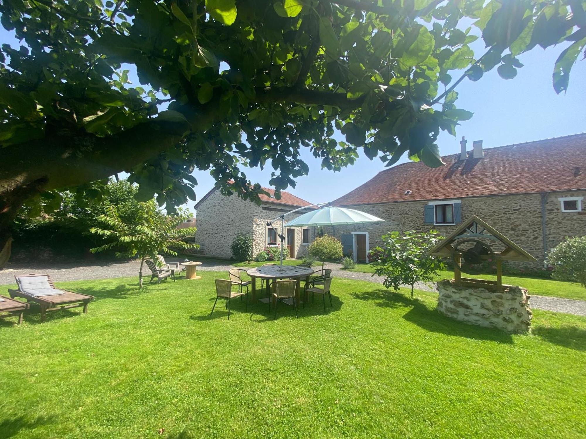 La Petite Maison Dans La Brie Villa Guérard Esterno foto